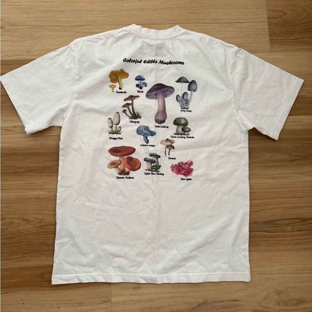 White Cotton Mushroom T Shirt Size M
